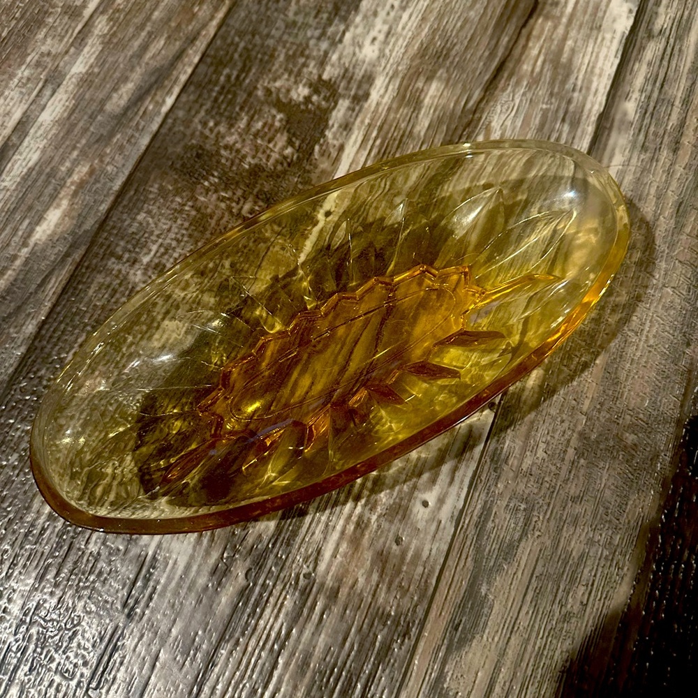 Indiana Glass Yellow Relish Dish